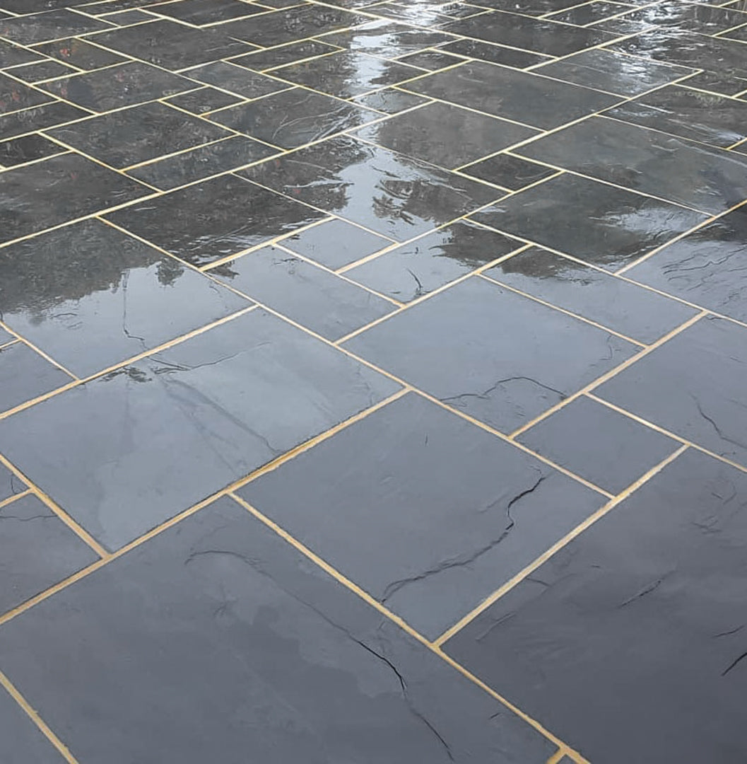 Black Brazilian Slate Paving (Project Pack 18.8 sq/m)