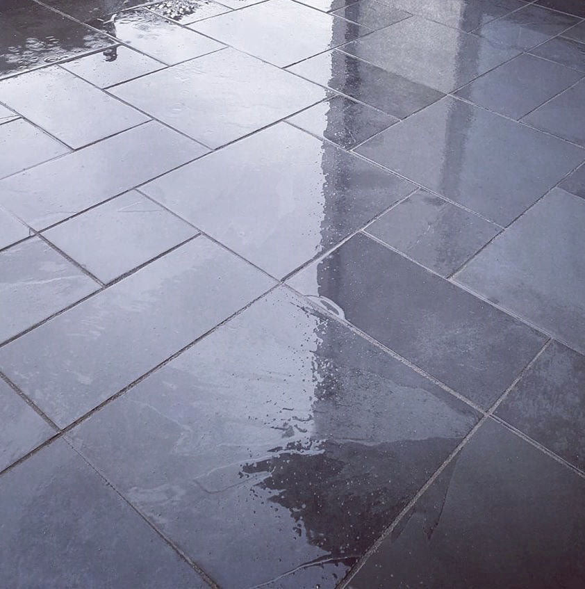 Black Brazilian Slate Paving (Project Pack 18.8 sq/m)