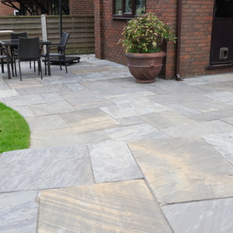 Graphite Sandstone Paving (Project Pack 18.9 sq/m)