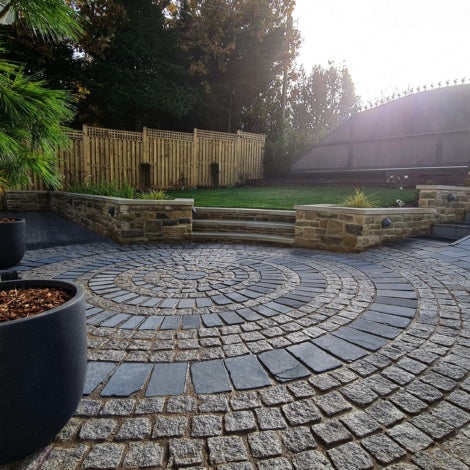 Silver Sett Granite Cobbles 100mm x 100mm (7 sq/m pack)