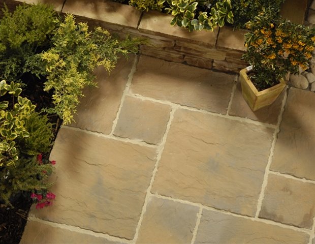 Castacrete Rutland Paving 450mm x 450mm - Autumn Gold