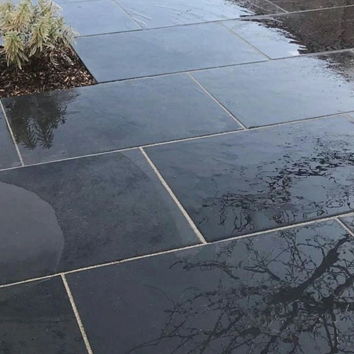Black Brazilian Slate Paving Single Size 900mm x 600mm