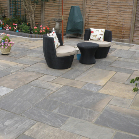 Graphite Sandstone Paving (Project Pack 18.9 sq/m)