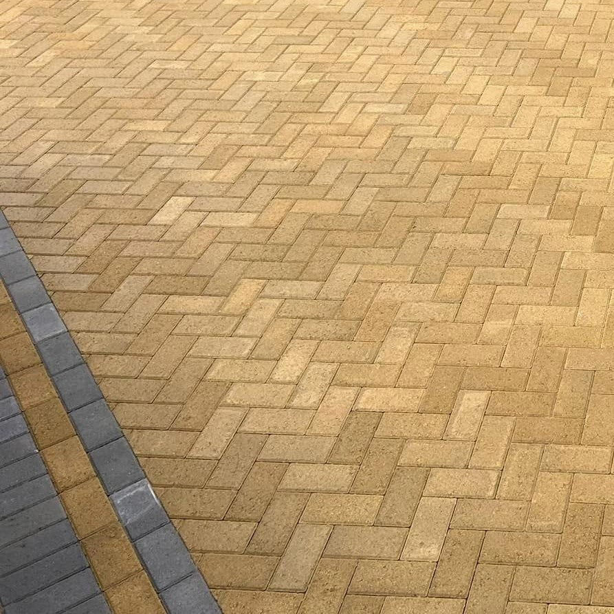 Concrete Block Paving 200mm x 100mm x 50mm - Buff